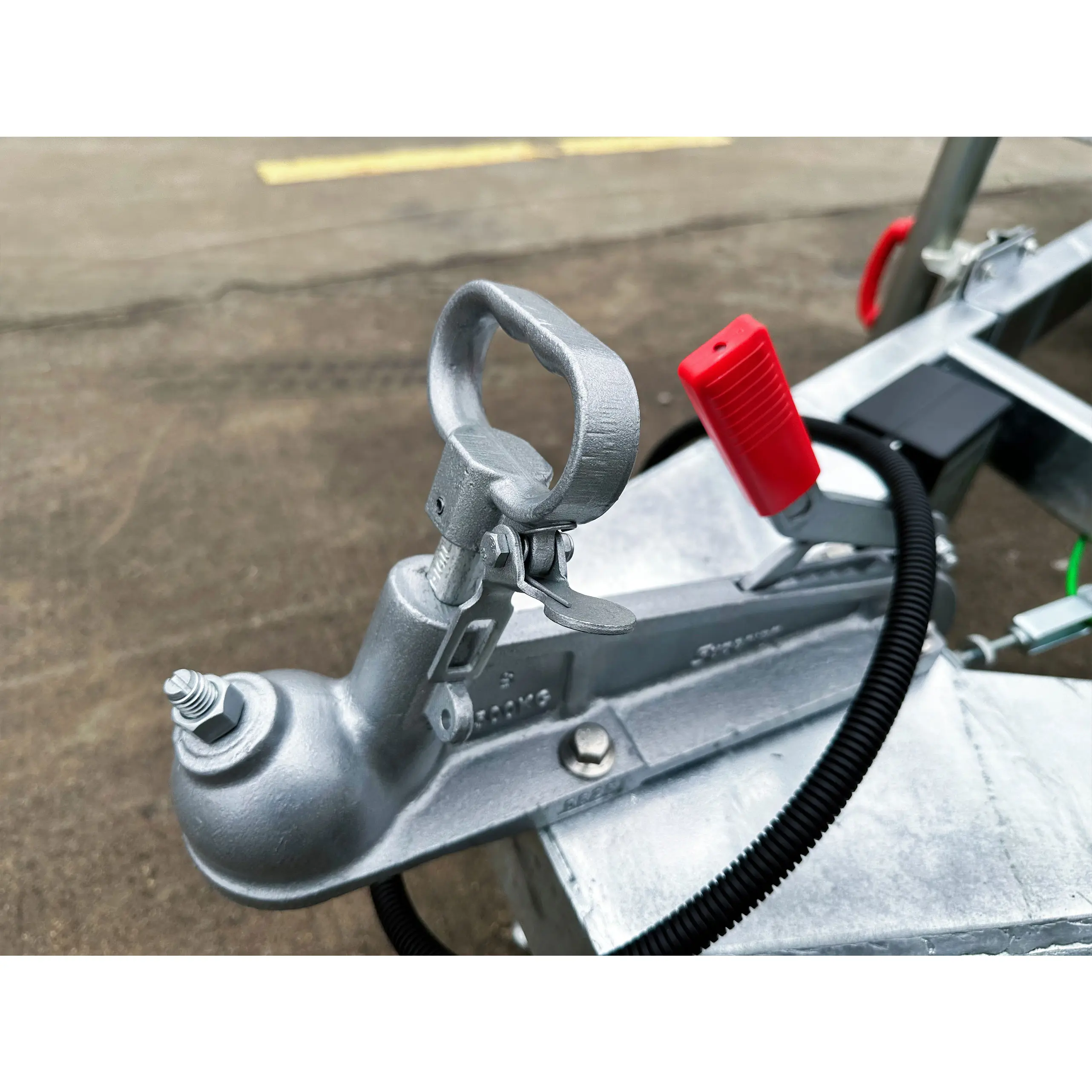 Scissor-type lift trailer 9*5FT ATM3400kg