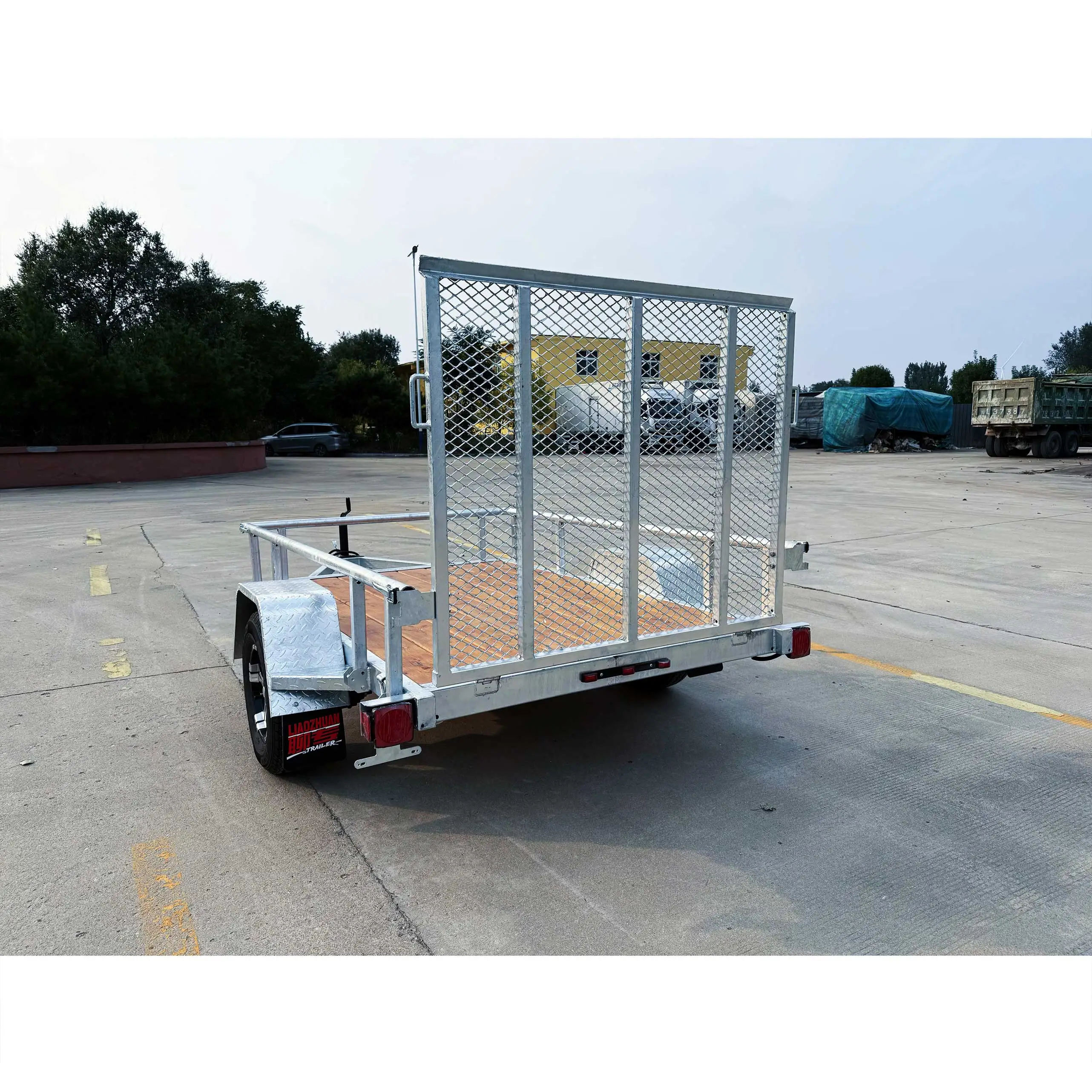 Utility wooden board trailer