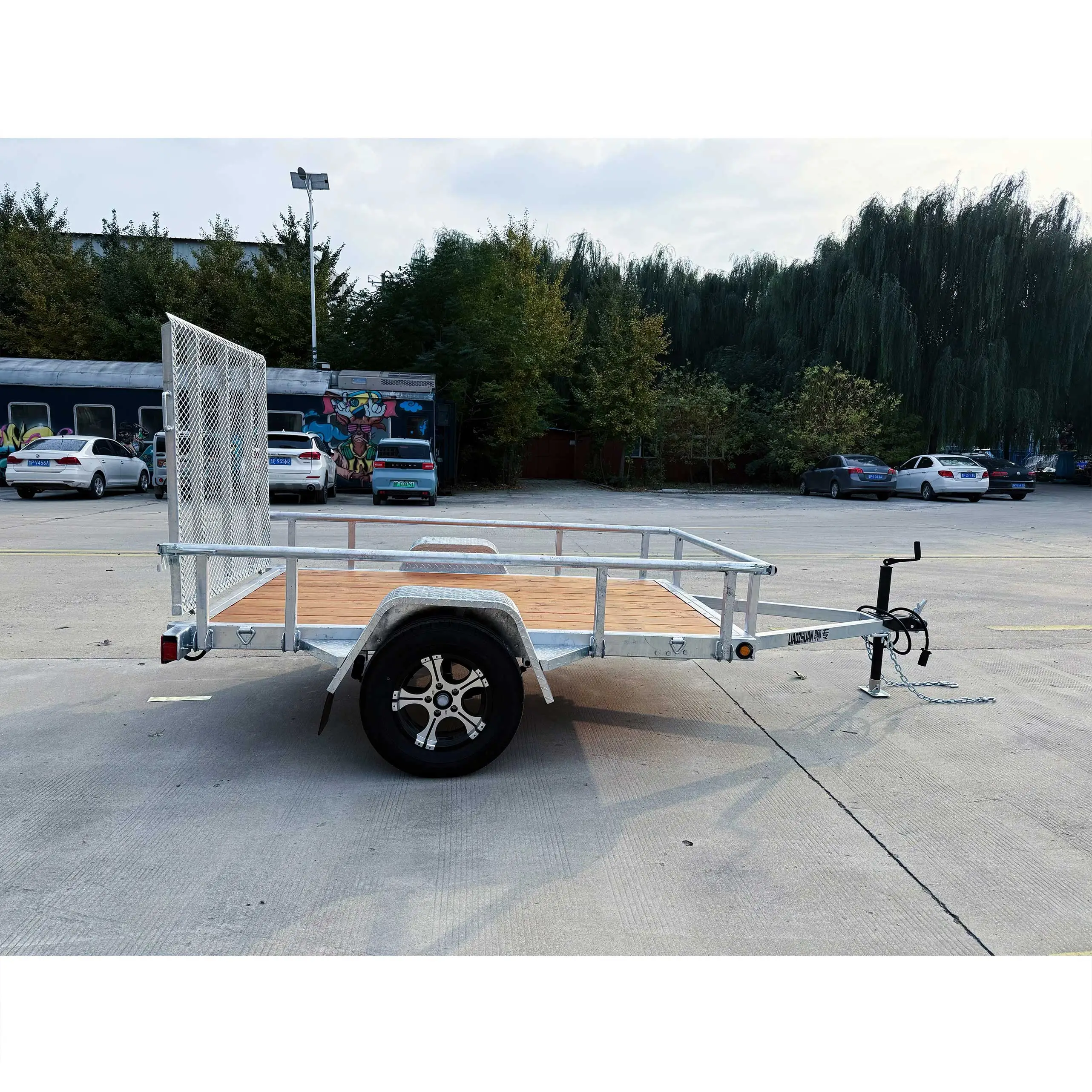 Utility wooden board trailer